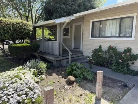1901 W Middlefield Rd, Mountain View, CA 94043