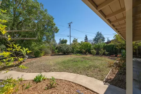 Exterior - 866 Echo Dr, Los Altos, CA 94024 photo 3 of 6