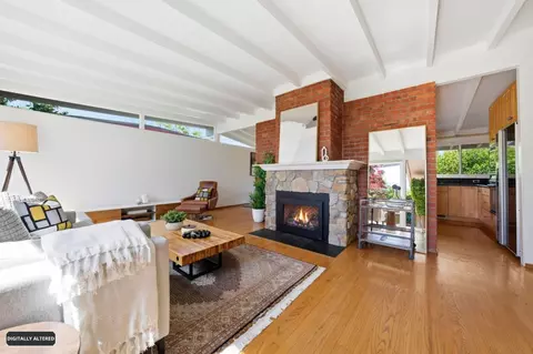 Living - 206 Thompson Ave, Mountain View, CA 94043 photo 3 of 7