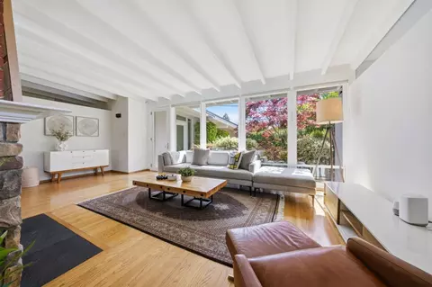 Living - 206 Thompson Ave, Mountain View, CA 94043 photo 5 of 7