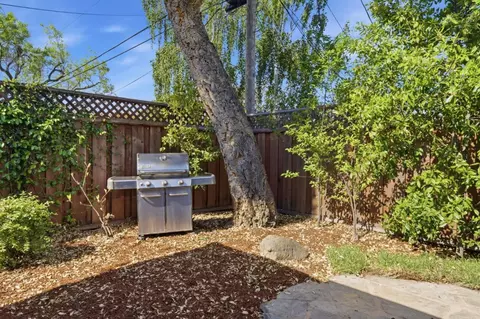 Exterior - 206 Thompson Ave, Mountain View, CA 94043 photo 15 of 16