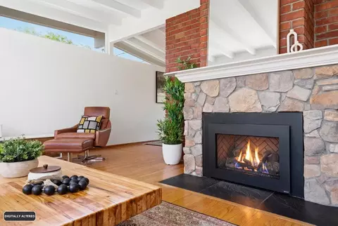 Living - 206 Thompson Ave, Mountain View, CA 94043 photo 1 of 7