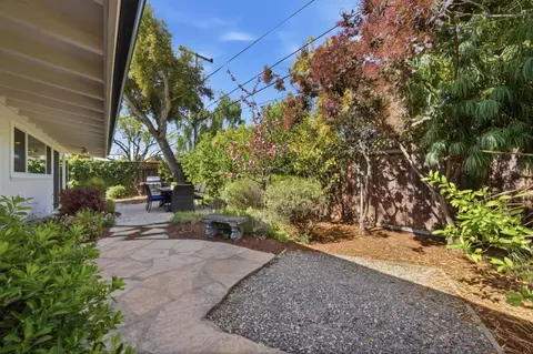 Exterior - 206 Thompson Ave, Mountain View, CA 94043 photo 12 of 16