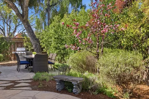 Exterior - 206 Thompson Ave, Mountain View, CA 94043 photo 11 of 16