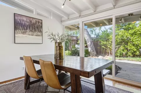 Dining - 206 Thompson Ave, Mountain View, CA 94043 photo 1 of 3