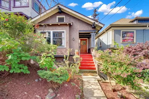 89 Yosemite Ave, Oakland, CA 94611
