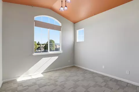 Bedroom - 1536 Jackdow Ct, Gilroy, CA 95020 photo 1 of 7