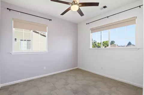 Bedroom - 1536 Jackdow Ct, Gilroy, CA 95020 photo 3 of 7