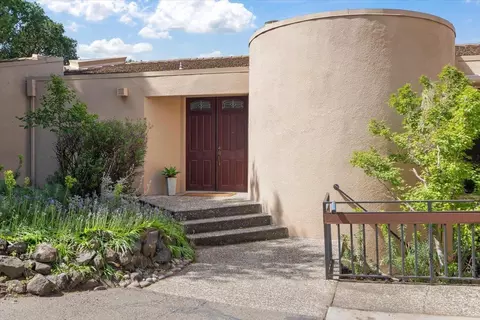 16655 Oak View Cir, Morgan Hill, CA 95037