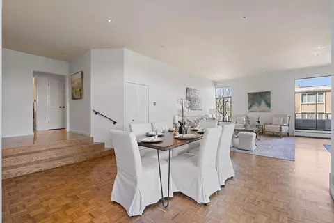 Dining - 2390 Hyde St 1a, San Francisco, CA 94109 photo 2 of 4