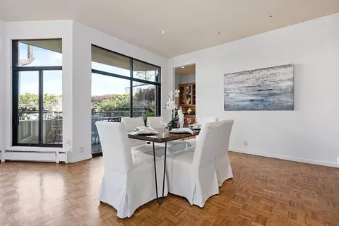 Dining - 2390 Hyde St 1a, San Francisco, CA 94109 photo 4 of 4