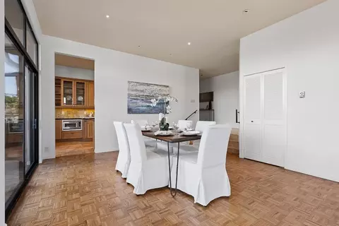 Dining - 2390 Hyde St 1a, San Francisco, CA 94109 photo 3 of 4