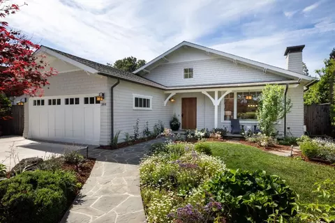 384 Hawthorne Ave, Los Altos, CA 94022