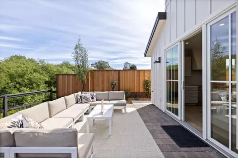 Exterior - 577 Creekside Ct, Half Moon Bay, CA 94019 photo 3 of 3