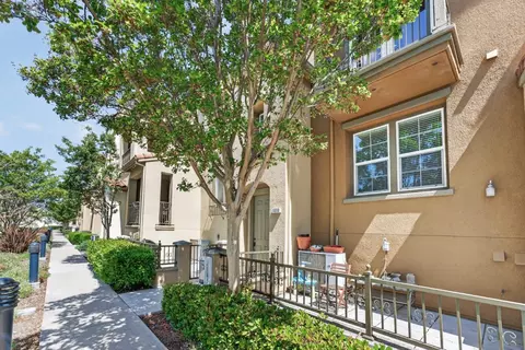 Exterior - 1030 Luz Del Sol Loop, Milpitas, CA 95035 photo 3 of 3