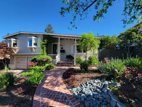 3713 Red Oak Way, Redwood City, CA 94061
