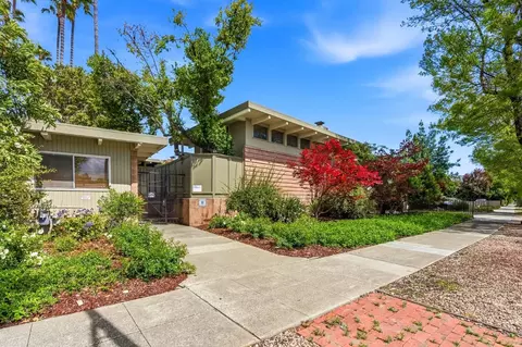 3909 Middlefield Rd F, Palo Alto, CA 94303