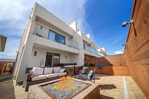 Exterior - 29 Montecito Ave, Pacifica, CA 94044 photo 1 of 13