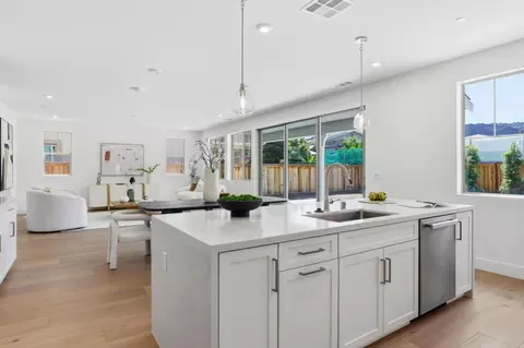 Kitchen - 7387 Ailes Ct, Gilroy, CA 95020 photo 6 of 6