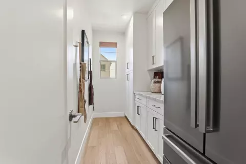 Entry Way - 7392 Ailes Ct, Gilroy, CA 95020 photo 2 of 6
