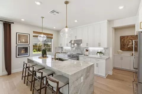 Kitchen - 7392 Ailes Ct, Gilroy, CA 95020 photo 2 of 4
