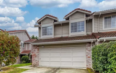 15 Amy Dr, San Mateo, CA 94403