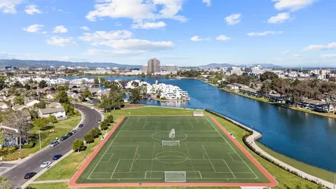 817 Peary Ln, Foster City, CA 94404