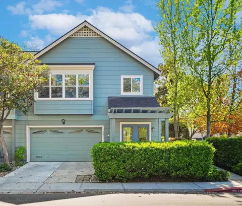 2291 Oaktree Dr 201, Mountain View, CA 94040
