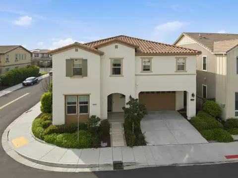 39442 N Darner Dr, Newark, CA 94560