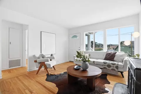 Living - 131 Pacific Ave, Pacifica, CA 94044 photo 1 of 2
