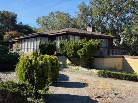 25970 Colt Ln, Carmel Valley, CA 93924