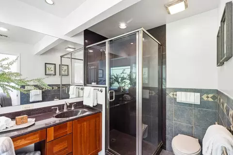 Bath - 1176 Alicante Dr, Pacifica, CA 94044 photo 1 of 4
