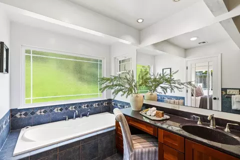 Bath - 1176 Alicante Dr, Pacifica, CA 94044 photo 2 of 4