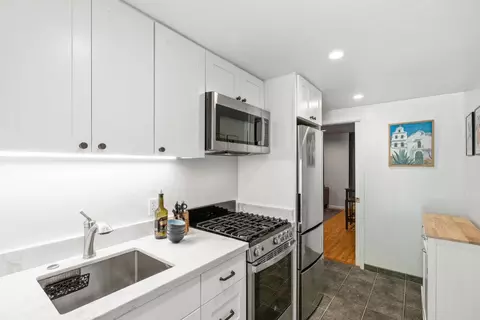 Kitchen - 1176 Alicante Dr, Pacifica, CA 94044 photo 4 of 4