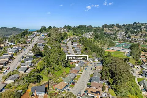 View/Area - 1176 Alicante Dr, Pacifica, CA 94044 photo 4 of 10