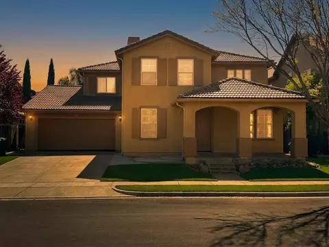 1444 Mendocino Creek Dr, Patterson, CA 95363