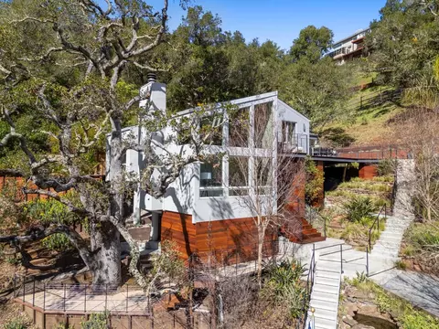 27201 Moody Rd, Los Altos Hills, CA 94022