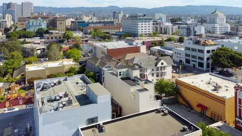 View/Area - 275 9th St 3, Oakland, CA 94607 photo 1 of 11