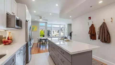 Kitchen - 275 9th St 3, Oakland, CA 94607 photo 5 of 5