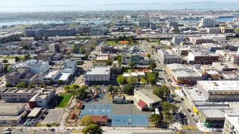 View/Area - 275 9th St 3, Oakland, CA 94607 photo 8 of 11