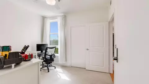 Bedroom - 275 9th St 3, Oakland, CA 94607 photo 2 of 5