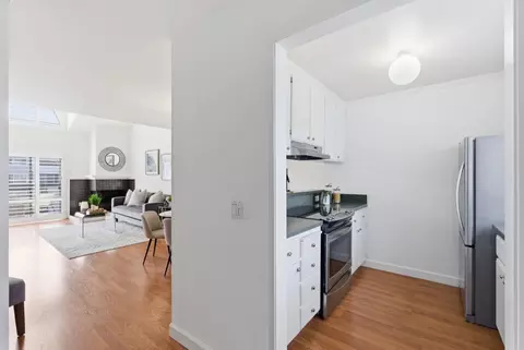 Kitchen - 72 Cape Hatteras Ct, Redwood City, CA 94065 photo 1 of 4