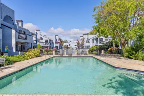 Exterior - 72 Cape Hatteras Ct, Redwood City, CA 94065 photo 6 of 7