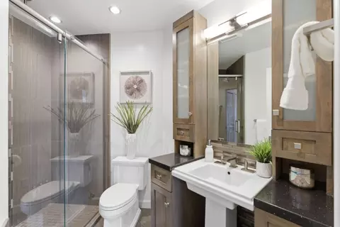 Bath - 72 Cape Hatteras Ct, Redwood City, CA 94065 photo 1 of 1