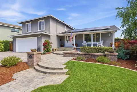 807 Colleen Dr, San Jose, CA 95123
