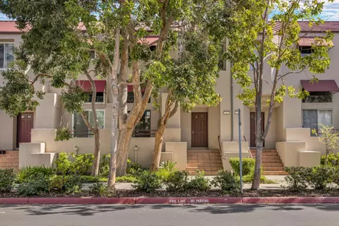 31 E Court Ln, Foster City, CA 94404