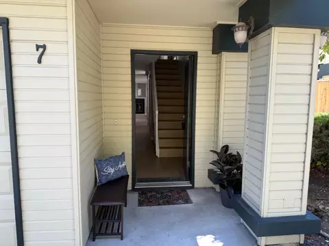 421 Sierra Vista Ave 7, Mountain View, CA 94043