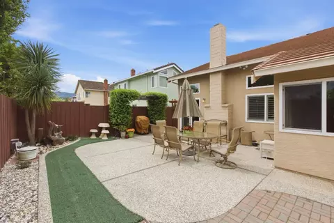 Exterior - 9612 Eagle Hills Way, Gilroy, CA 95020 photo 6 of 8