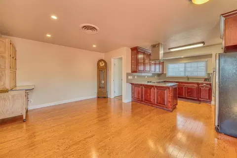 Living - 1163 Granada Ave, Salinas, CA 93906 photo 6 of 6