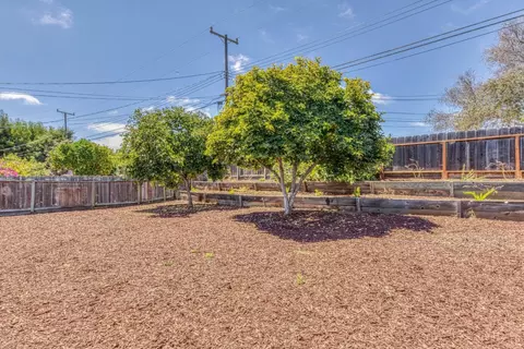 Exterior - 1163 Granada Ave, Salinas, CA 93906 photo 9 of 9